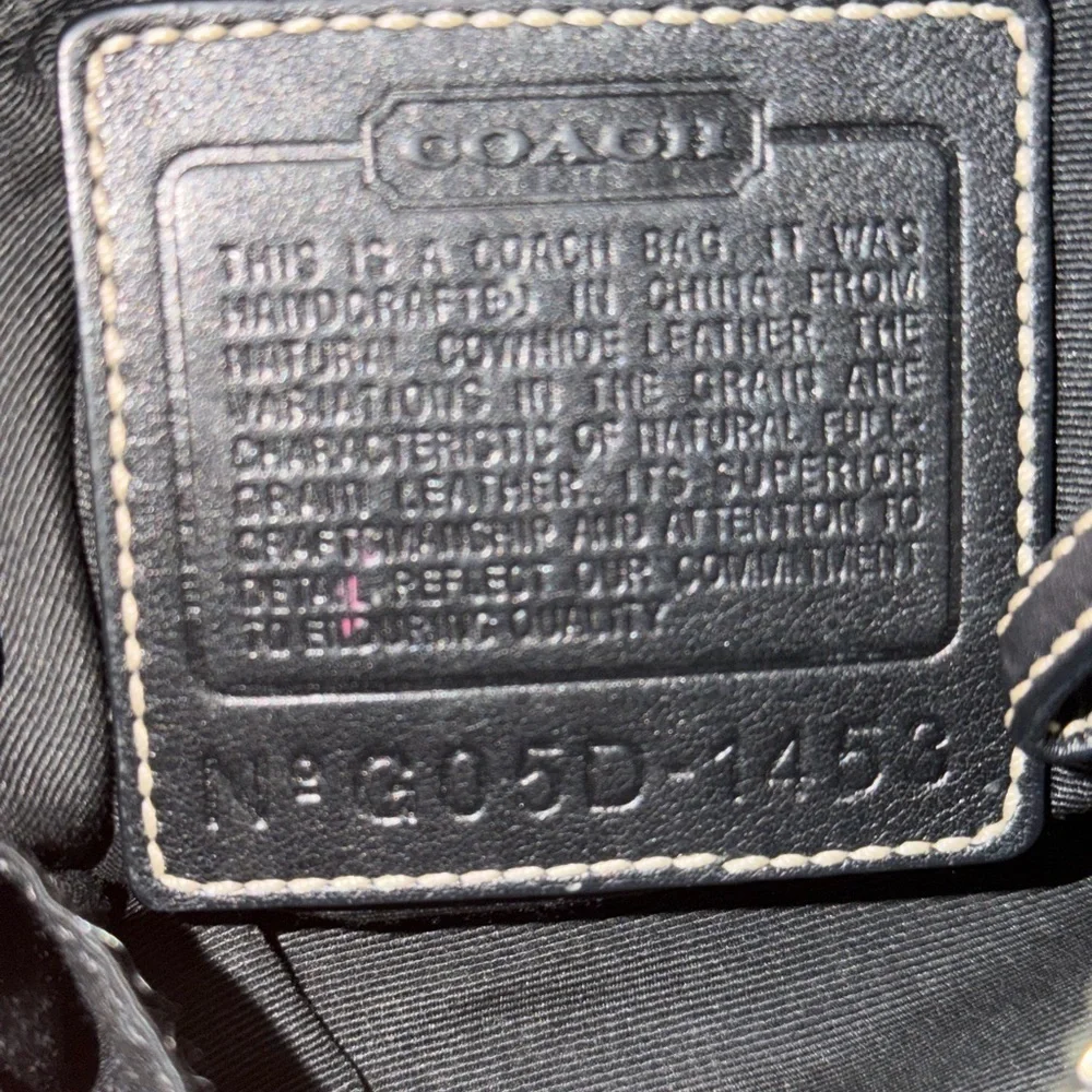 Vintage Coach#1453 Black Leather Shoulder Bag with Buckle Details